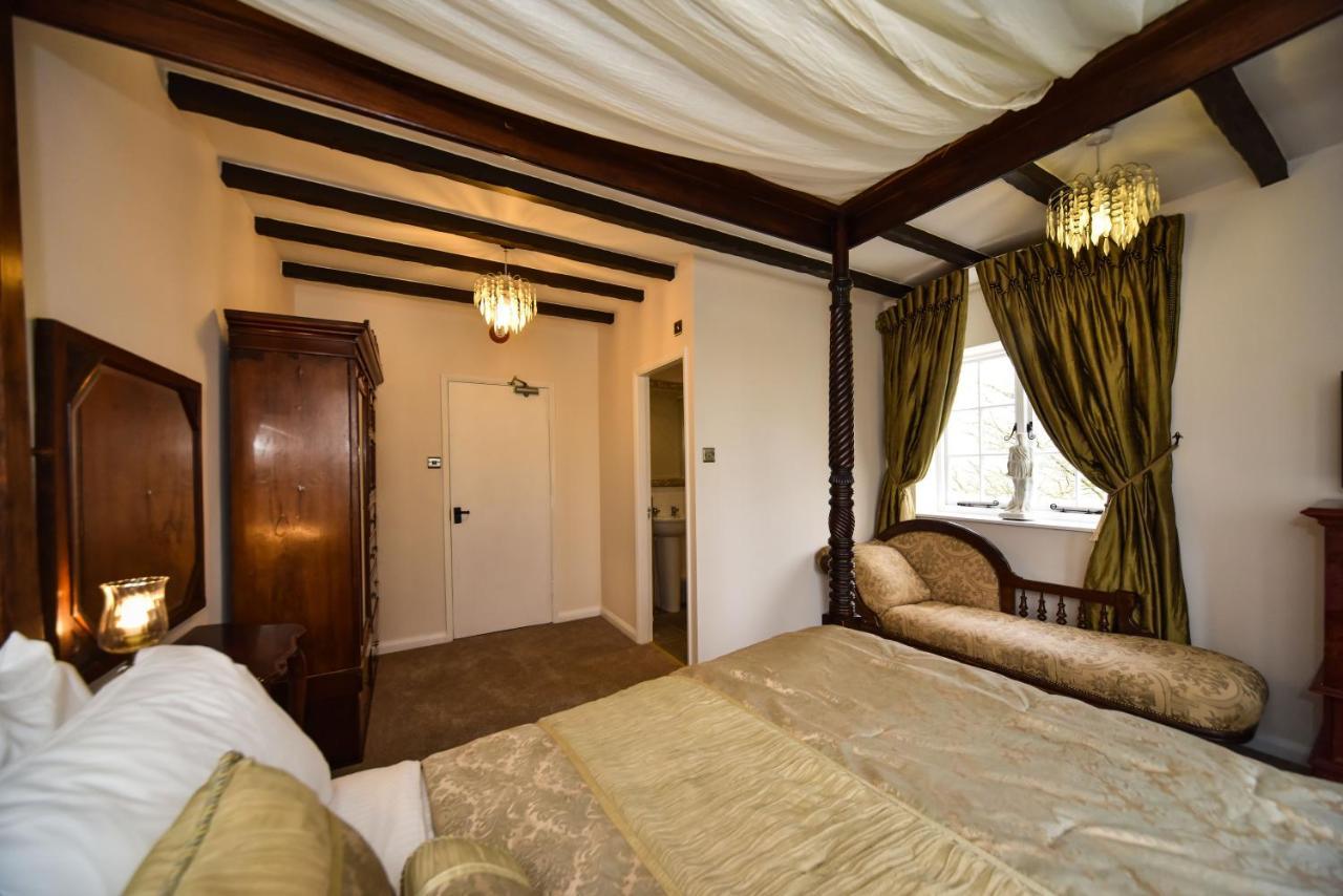 The Bear Hotel Alderwasley
